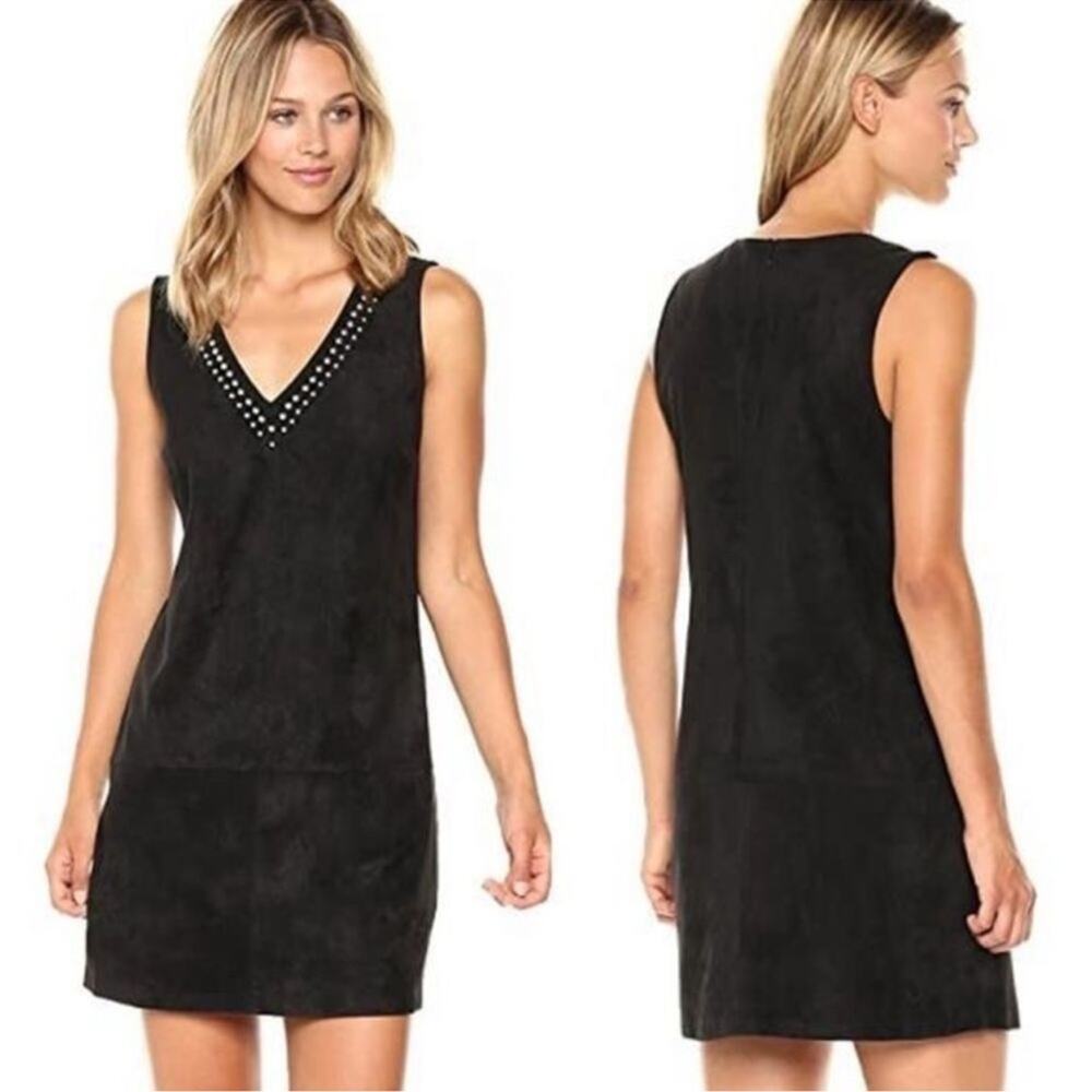 BB Dakota Brayton Black Faux Suede Silver Studded
Mini Shift Dress Size XS